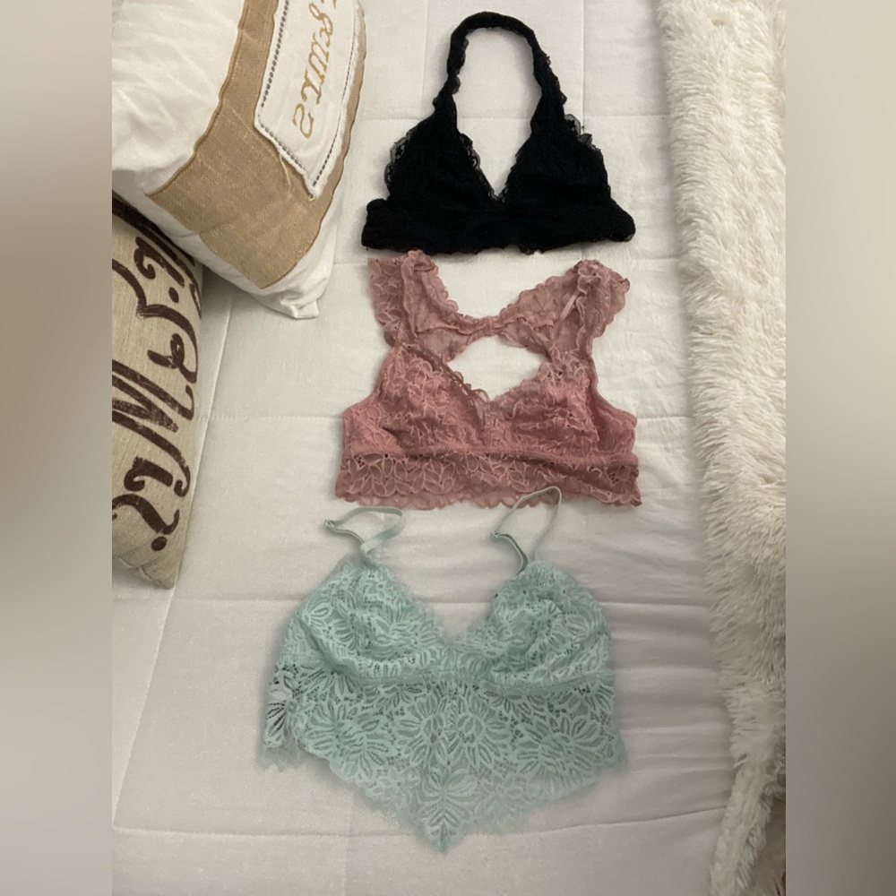 Lace Bralettes Sz.Small - Picture 1 of 11